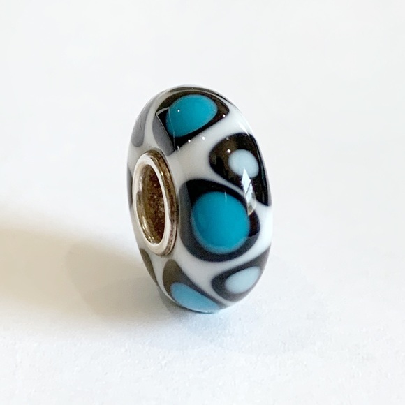 Trollbeads Jewelry - Trollbeads Authentic New Universal Unique Blue Dot